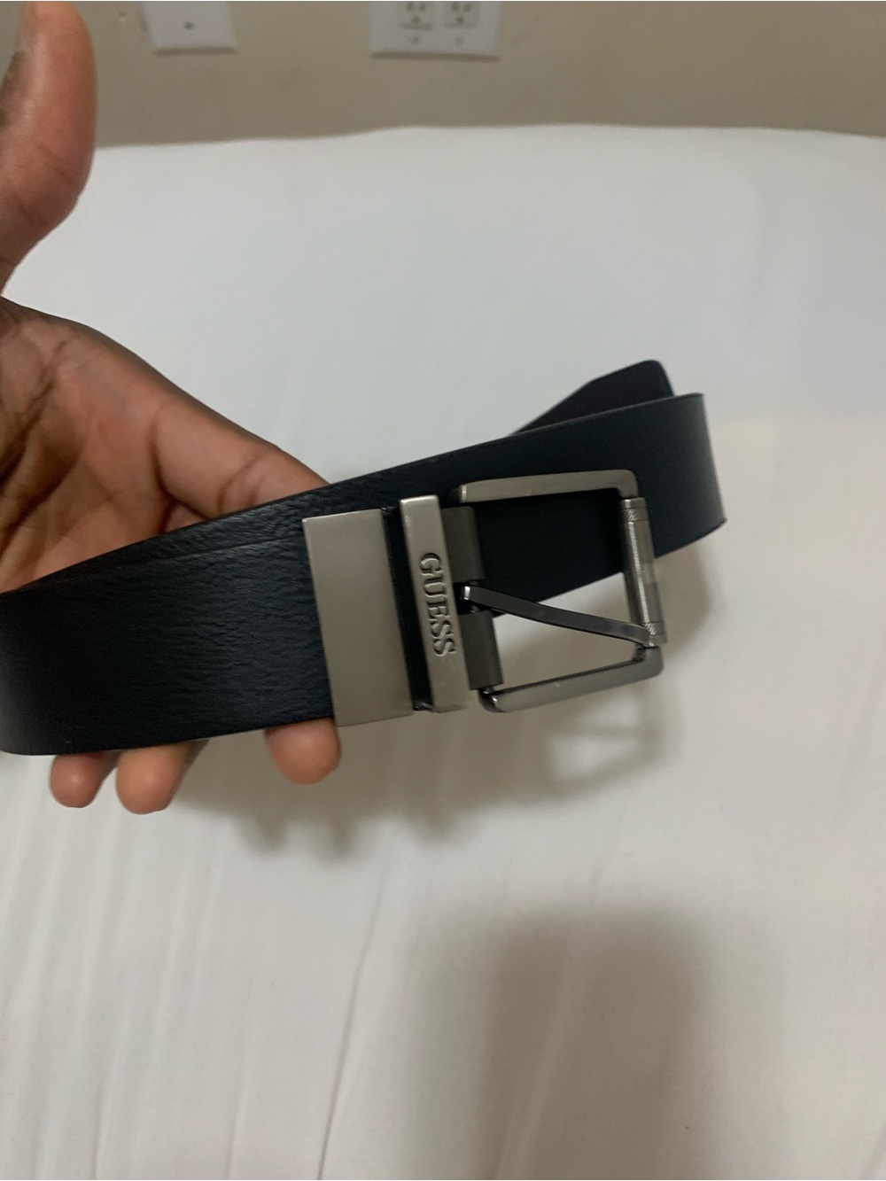 Reversible GUESS Black Leather Belt with Metal Buckle